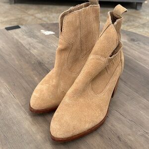 Steve Madden Tan Suede Ankle Booties